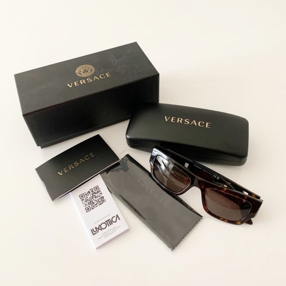 NWT Versace Sunglasses - Picture 6 of 6